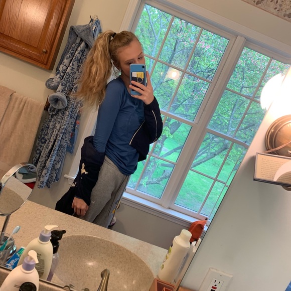 carolinepott05